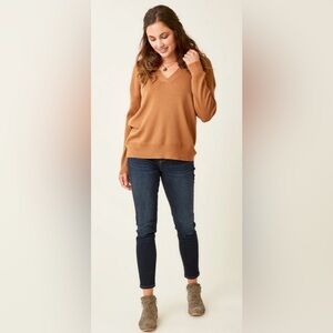 NWT Cherish V-Neck Sweater Camel Soft Knit Pullover Top Multiple Sizes